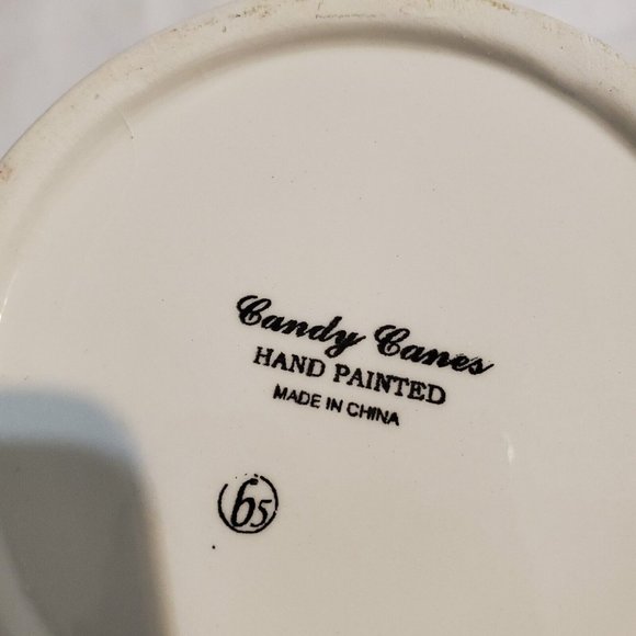 Christms Mug Candy Canes Pointsetta Gold MerryChristmas Red Rim Trim 4.75"H 4.5W - Picture 7 of 7